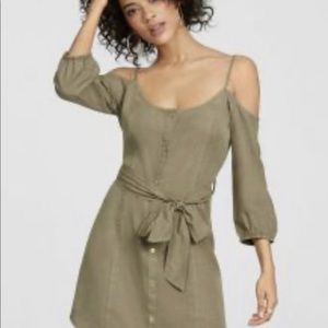 G by Guess - Pippa Cold-Shoulder Dress